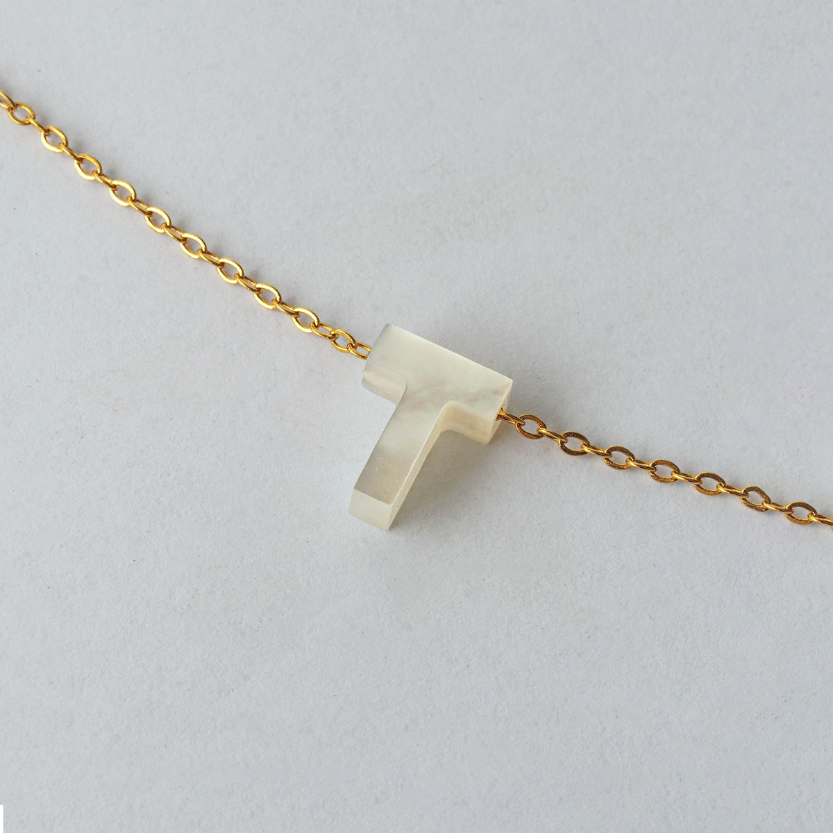 Pulsera "T"