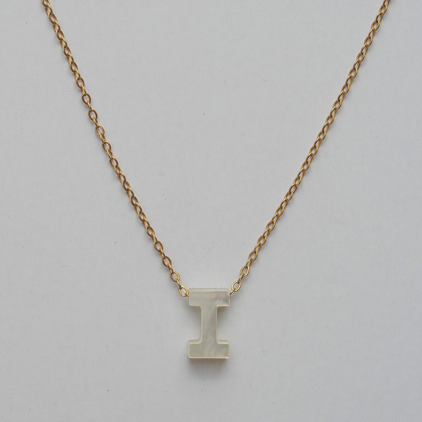 Monttan initial necklace letter I pendant