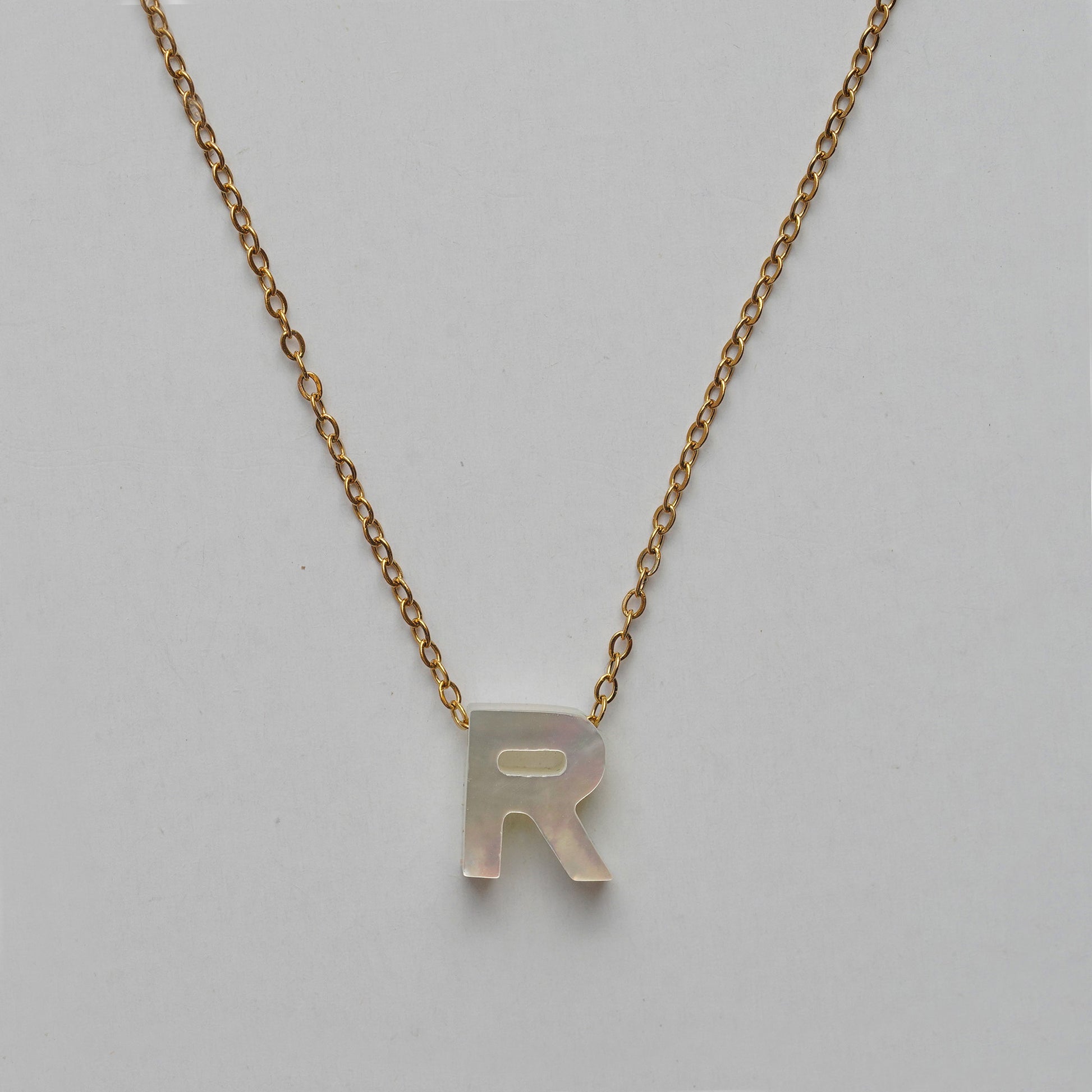 Monttan initial necklace letter R pendant