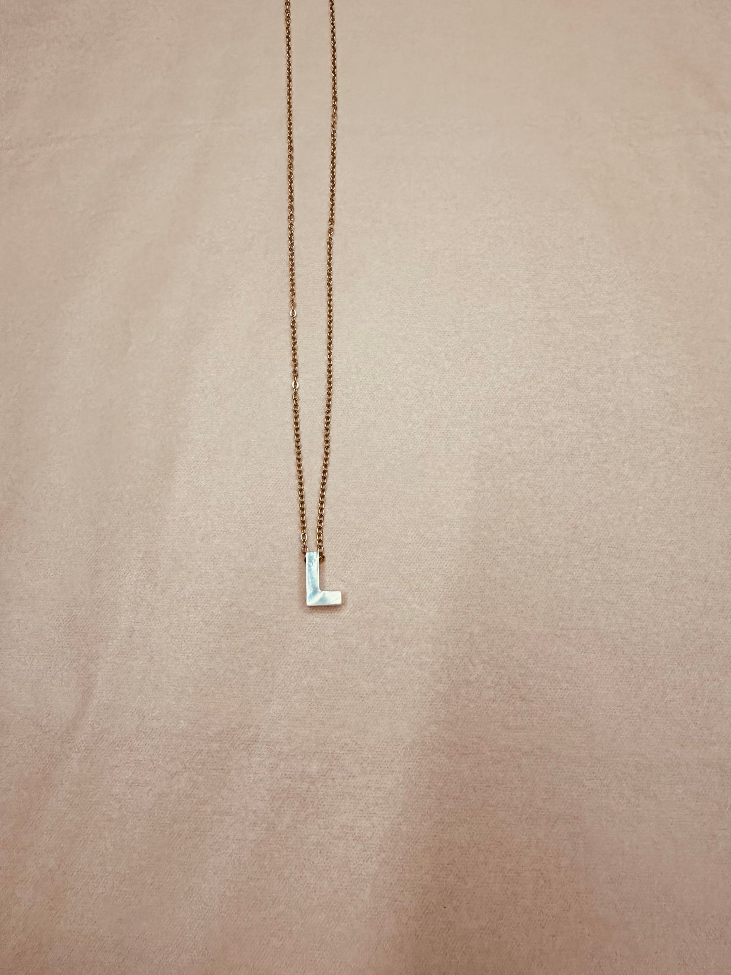 Inicial "L"